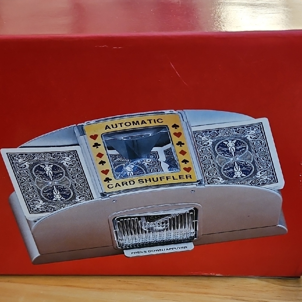 Automatic Card Shuffler NEW